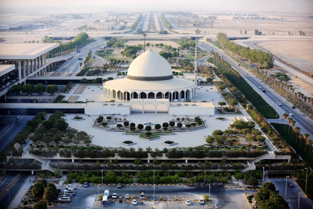 Внутренняя архитектура Международного аэропорта имени короля Фахда